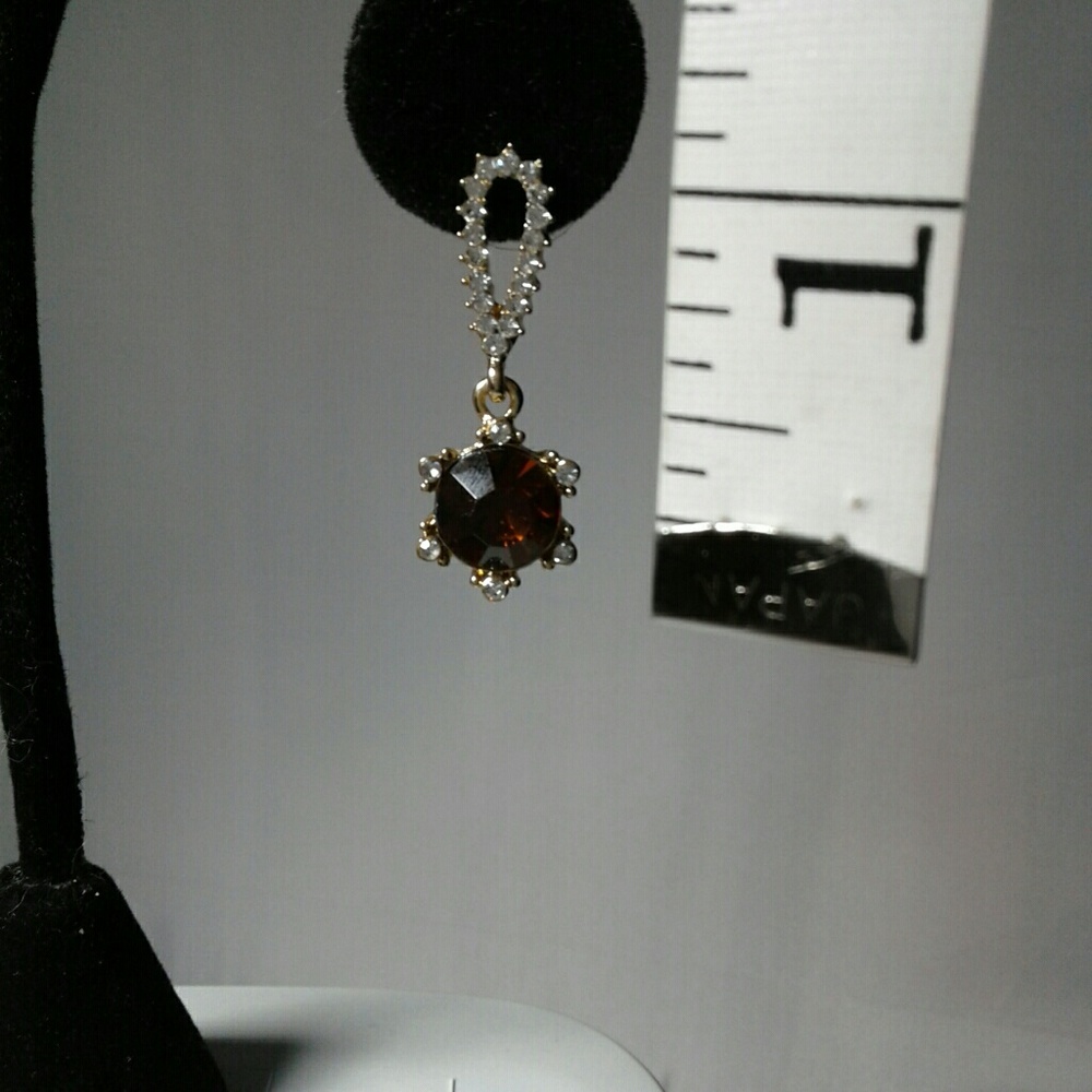 Earrings - Picture 3 of 4